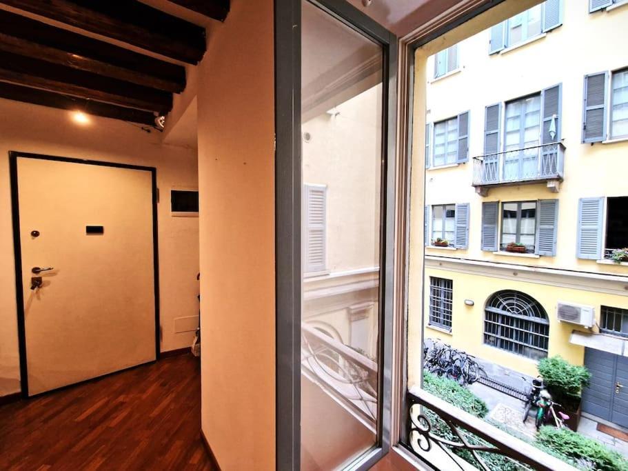 Magnifico Appartamento Ristrutturato Milano Exteriör bild