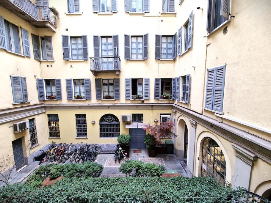Magnifico Appartamento Ristrutturato Milano Exteriör bild