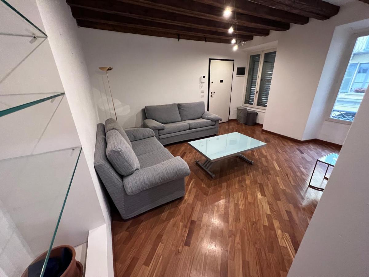 Magnifico Appartamento Ristrutturato Milano Exteriör bild
